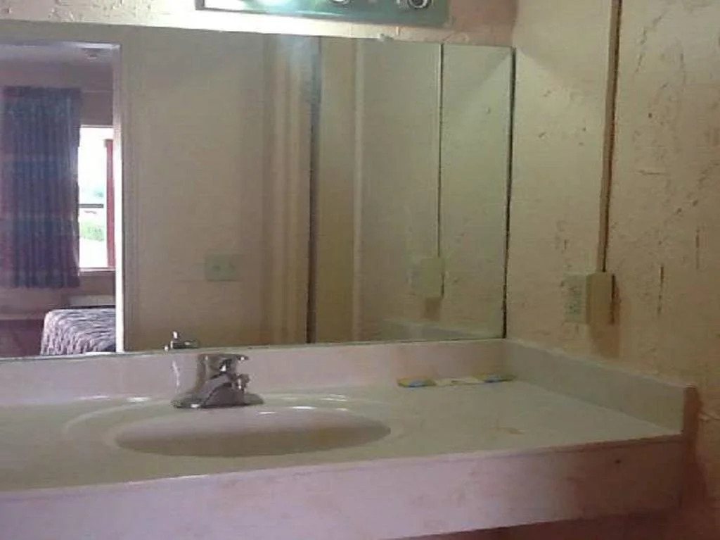 Budget Inn Cochran