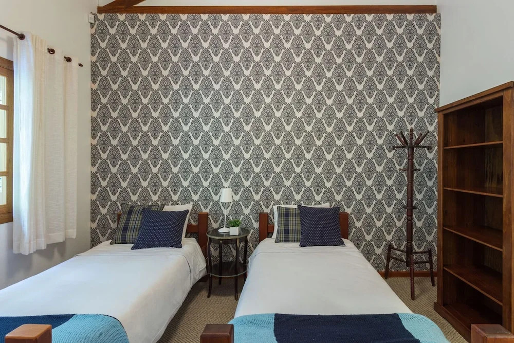 Paradise Hotel Boutique