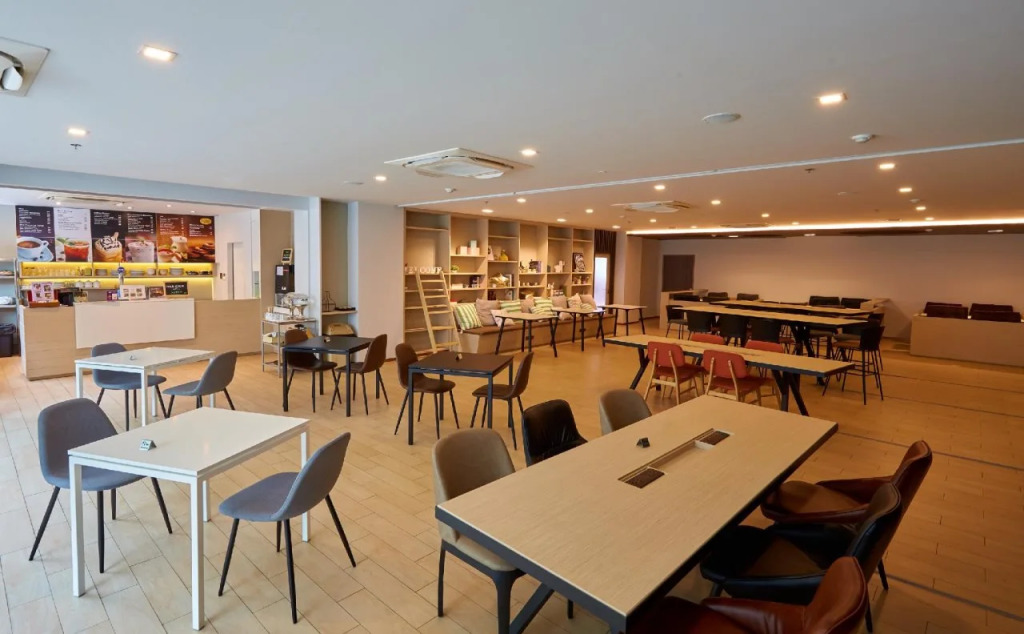 Samyan Serene Hotel