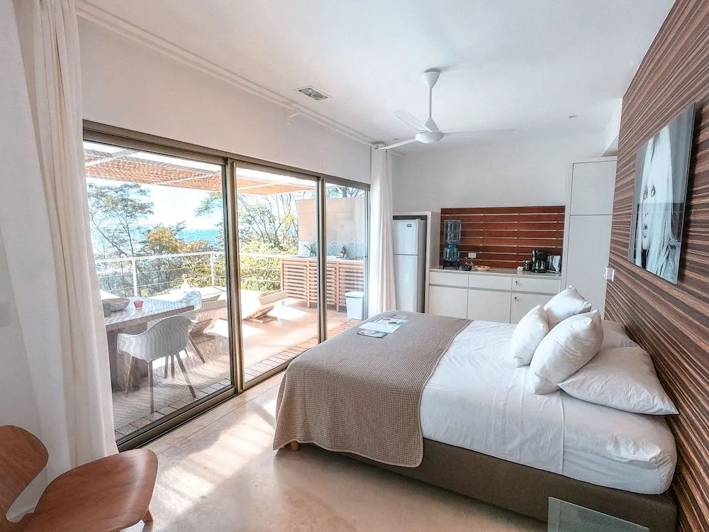 Akwa Santa Teresa Ocean View Villas & Rooms