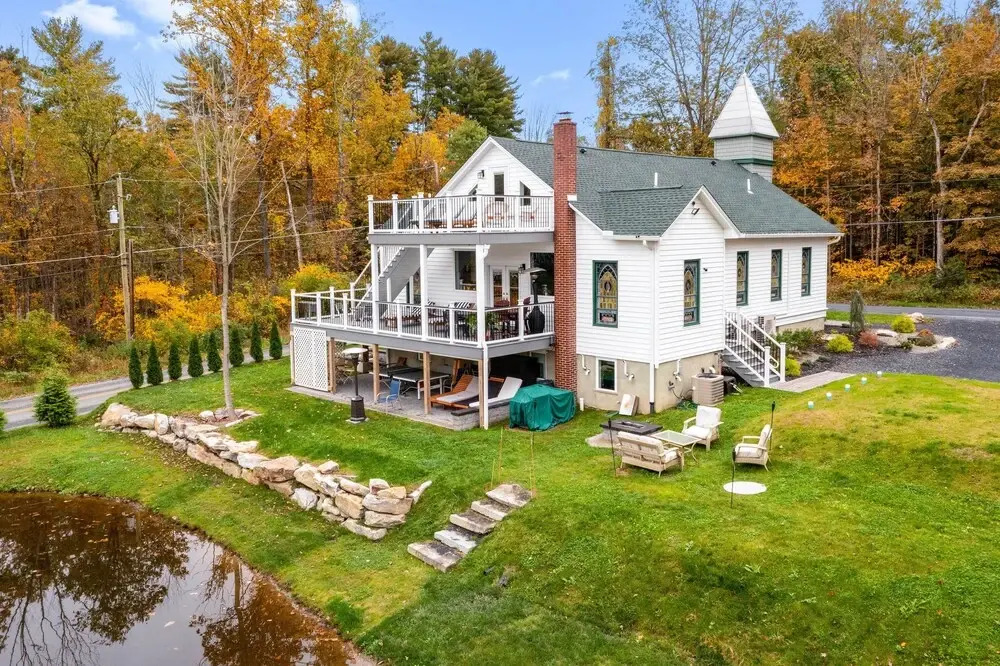 Unwind Fireside! Poconos Cottage 12 Mi to Slopes