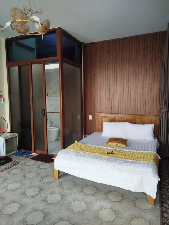 KQ Hostel