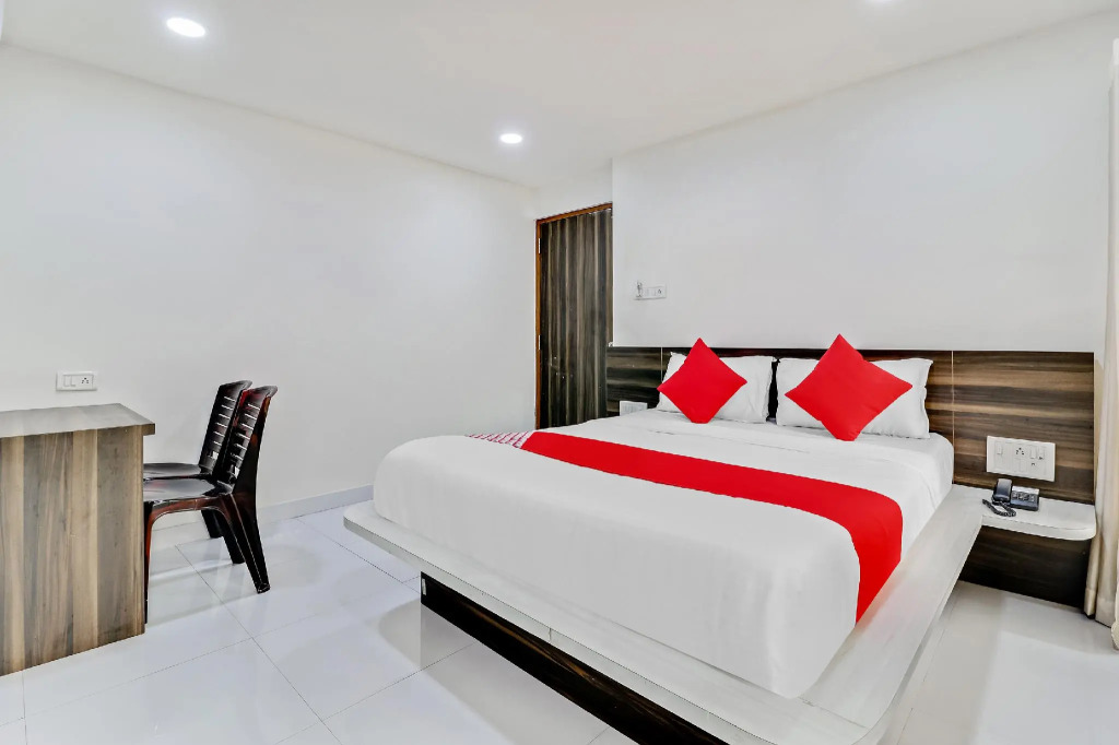 OYO 63561 Hotel Sai Grand