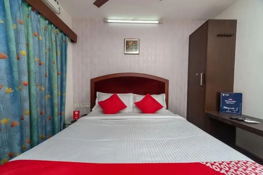 Rajeswari Tower by OYO Rooms