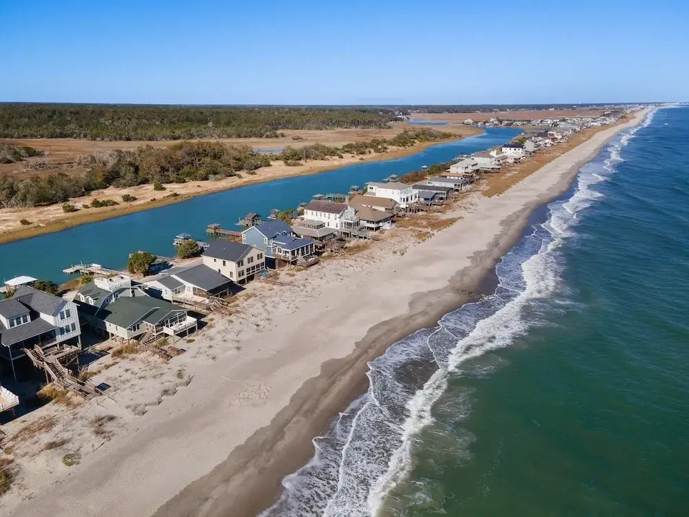 Laughin Place 7 Bedroom Home by Peace Vacations