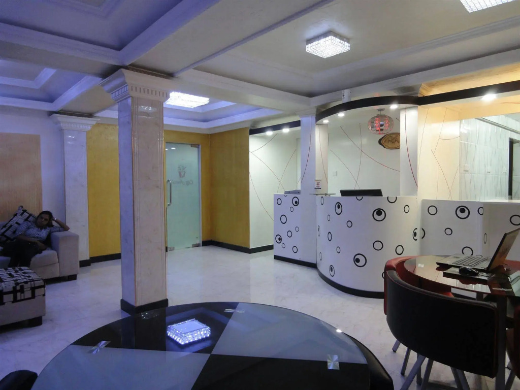 Saasha City Hotel