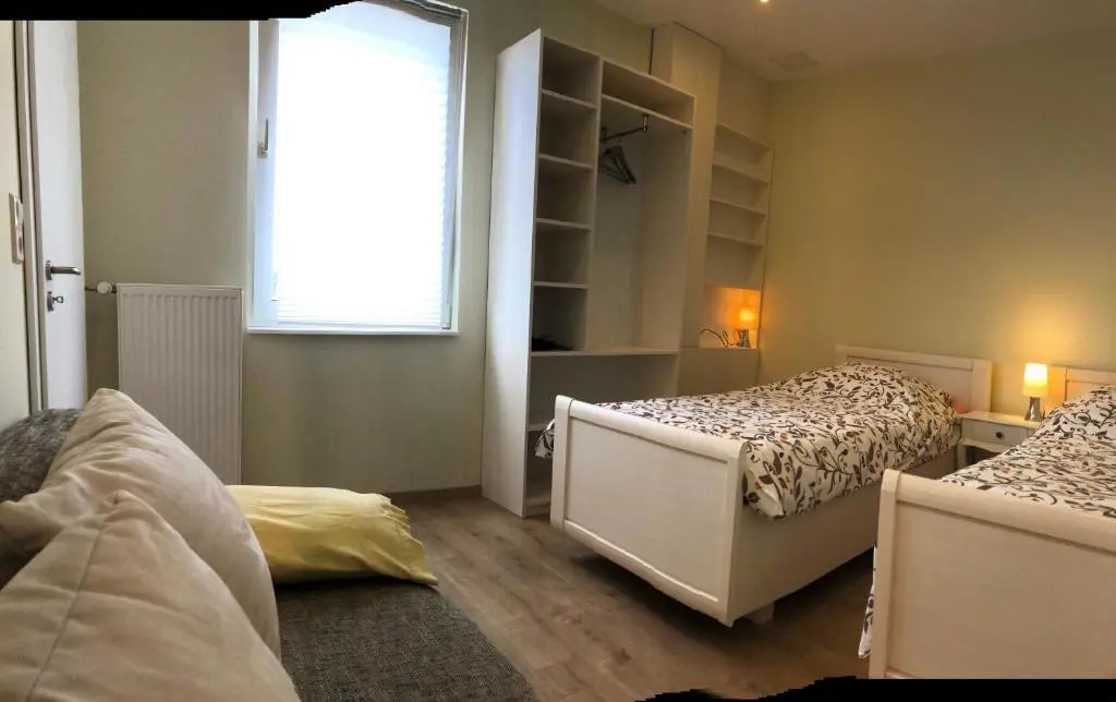 Oase im Südosten - wunderschöne Apartments für 4 Personen mit Terrasse & Stellplatz