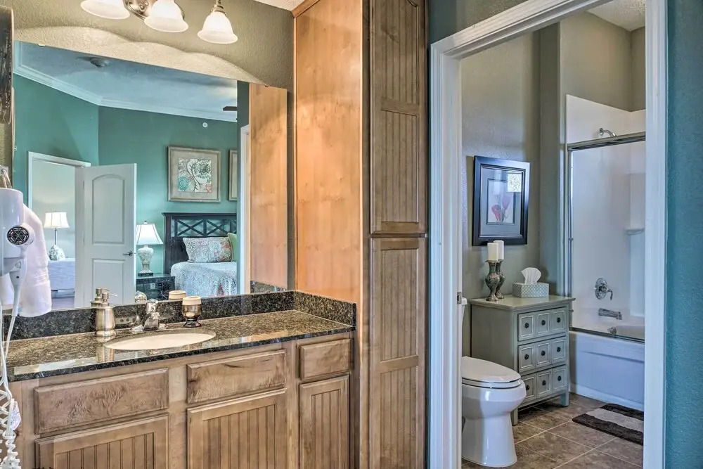 Branson Condo w/ Table Rock Lake Views, Near Strip