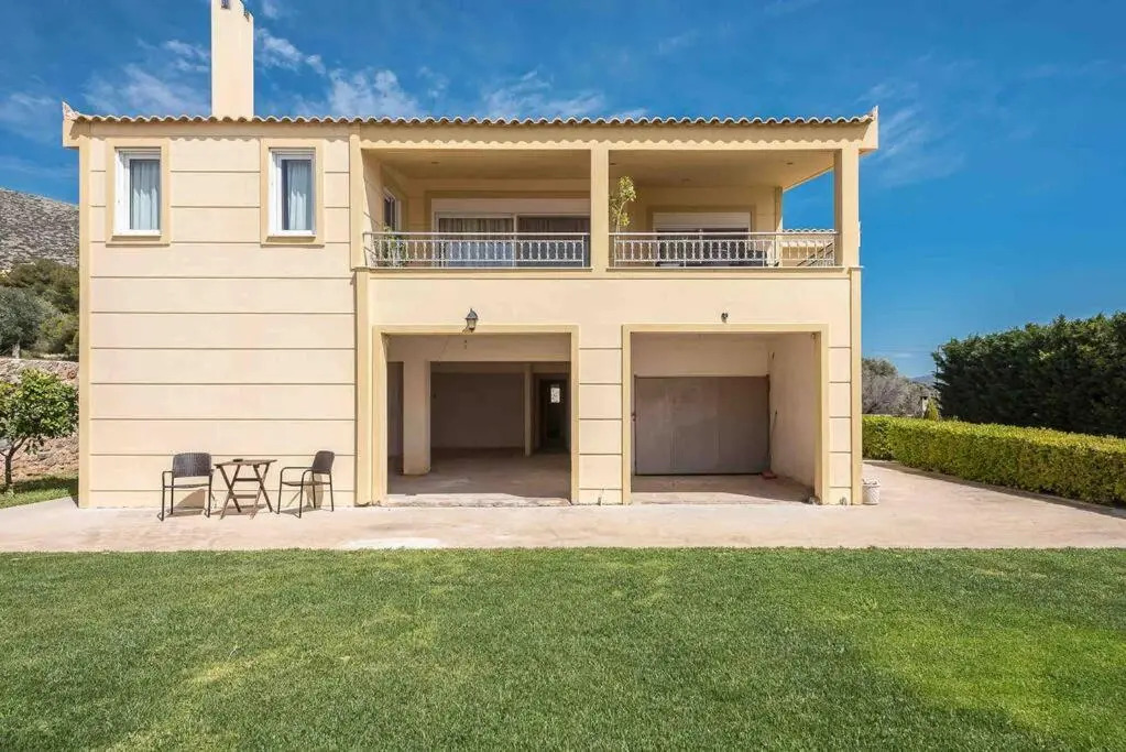 Anavissos 3bdr Seaview Beachhouse with Bbq
