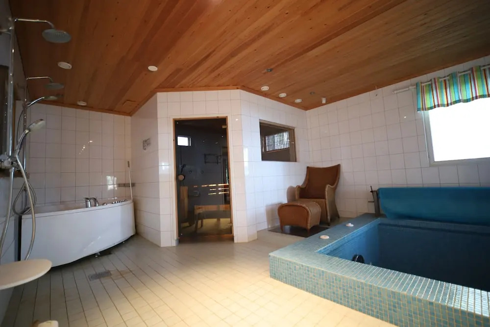 Villa Harald - Beachfront