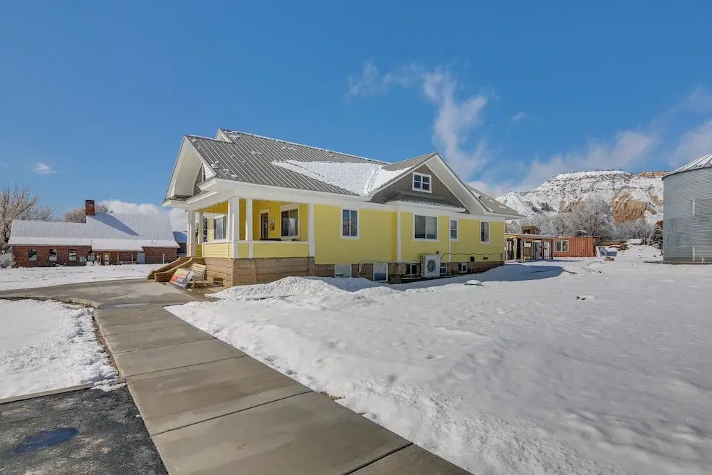 Beautiful Historic Home Near Bryce Canyon!
