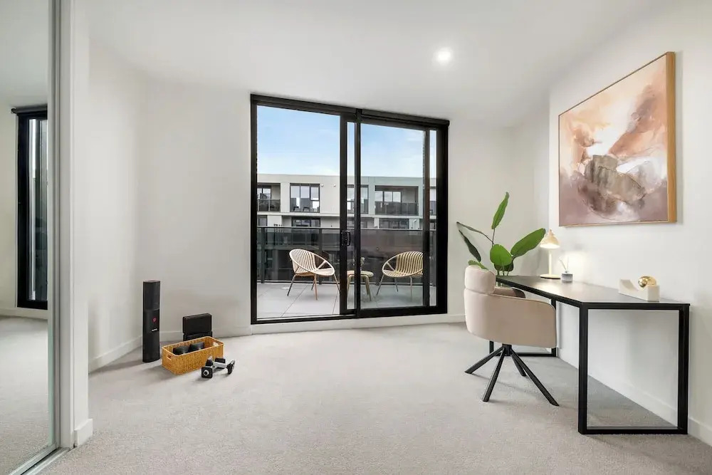 Hobson Apartments by Urban Rest