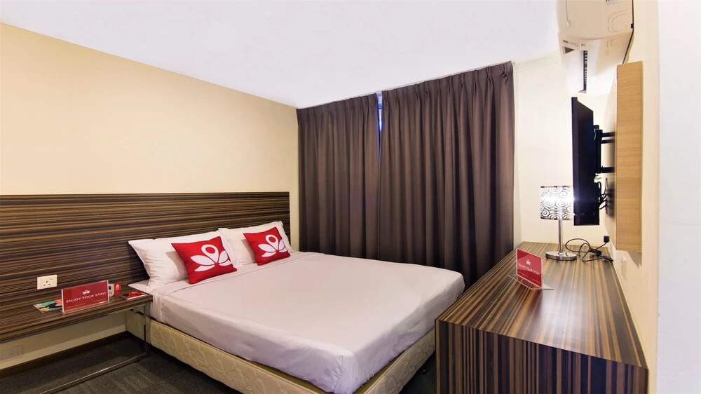 ZEN Rooms Basic Near I-City