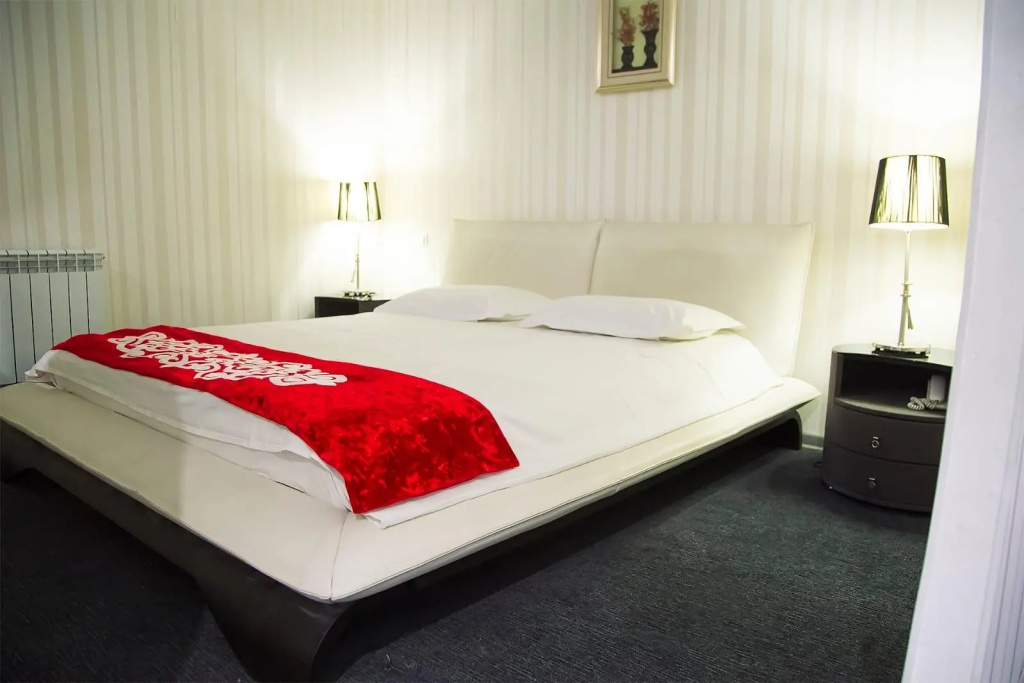 Hotel & Fitness Center MANDARIN