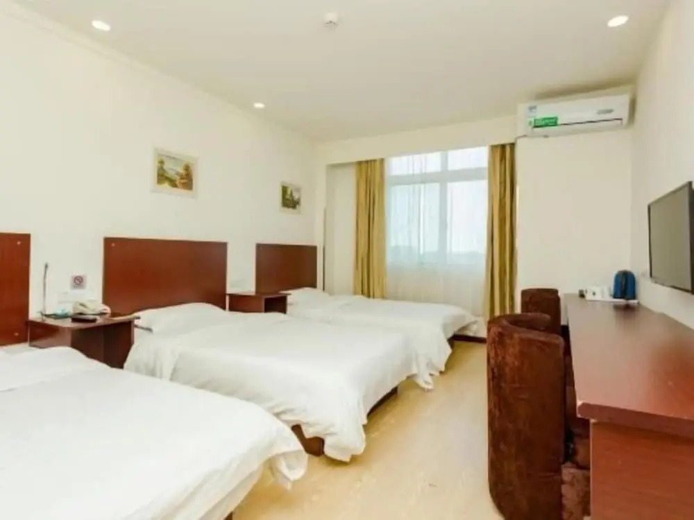 GreenTree Alliance Jinan Licheng Town Yaohua Road Yaoqiang Airport Hotel