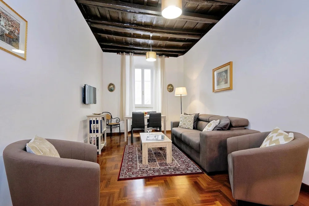 Pellegrino Apartments