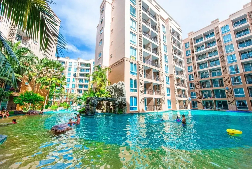 Atlantis Condo Resort By Somphong