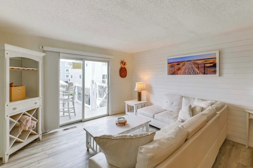 Steps to Rehoboth Bay Marina! Condo w/ Pool Access