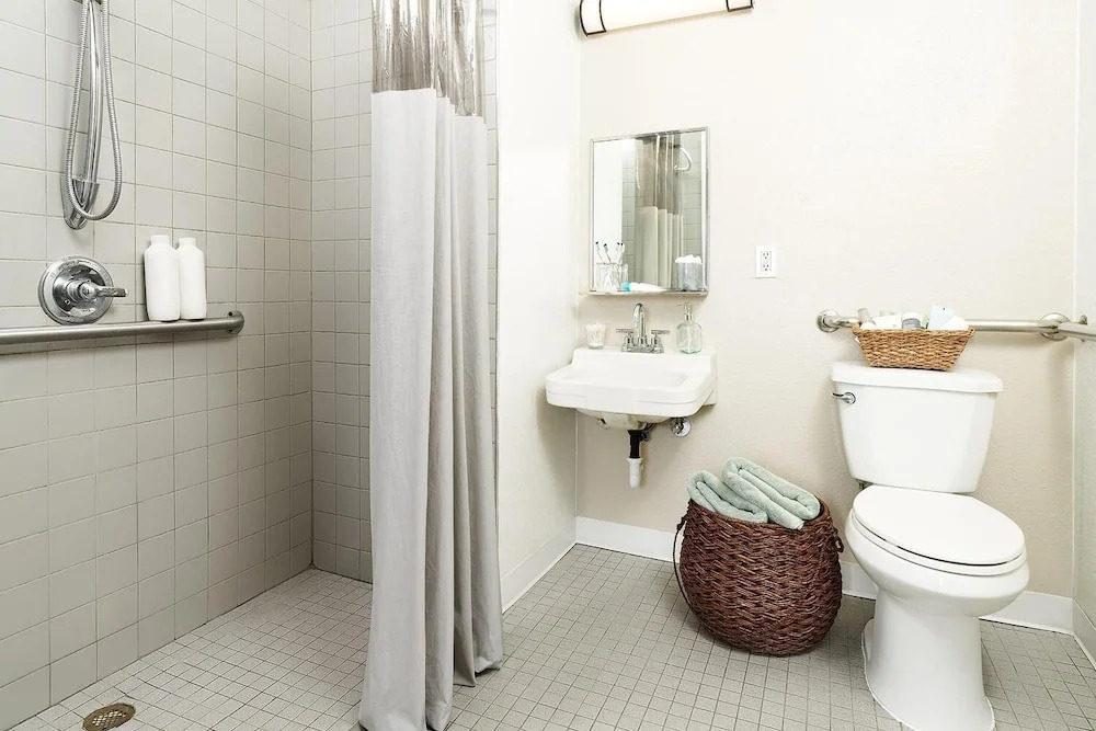 InTown Suites Extended Stay North Charleston SC - Rivers Ave