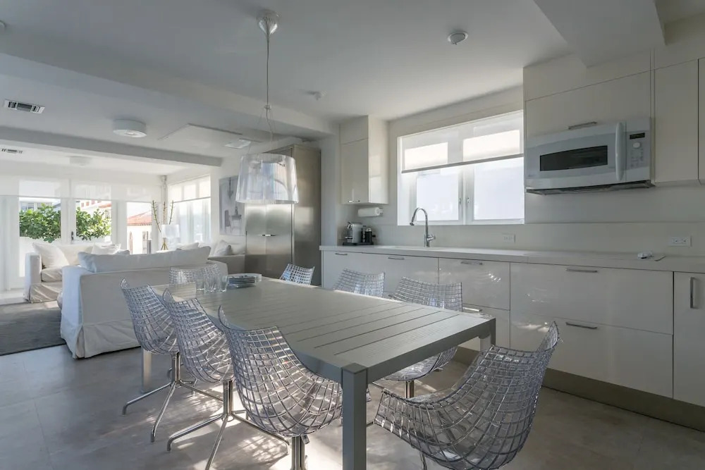 Luxury Double Balcony Condo