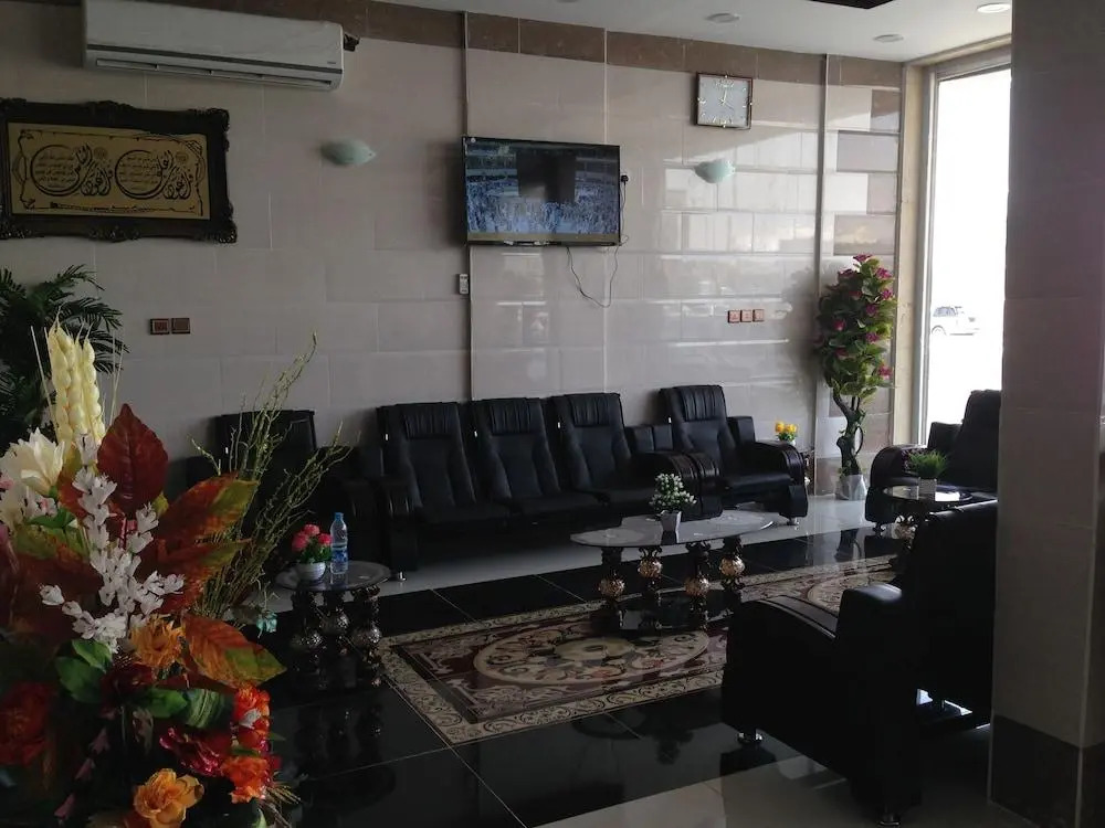 Al Eairy Furnished Apartments Tabuk 1