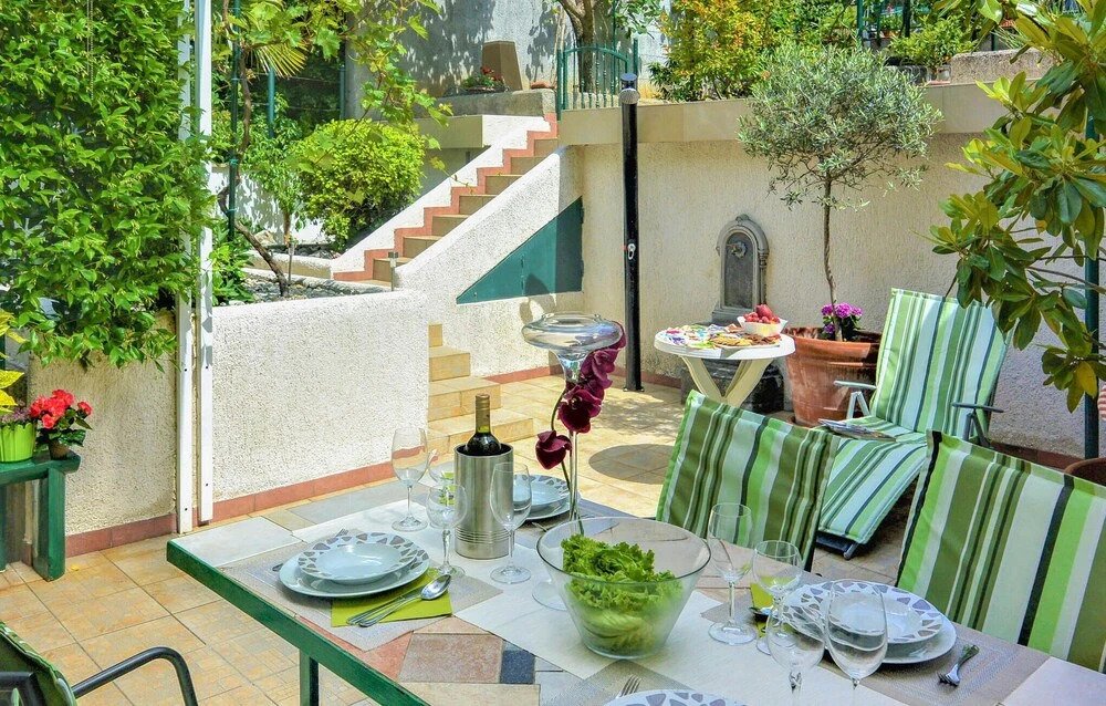 Stunning Home in Crikvenica With 5 Bedrooms and Wifi