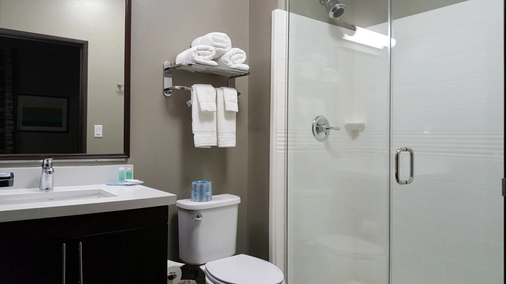 MainStay Suites Midland