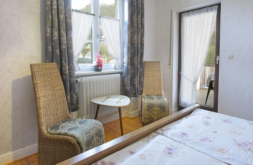 Pension "Haus am Walde" Brodenbach, Mosel