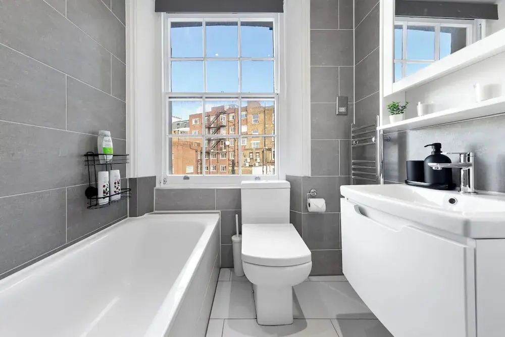 Stunning 2B Flat in South Kensington Near Station