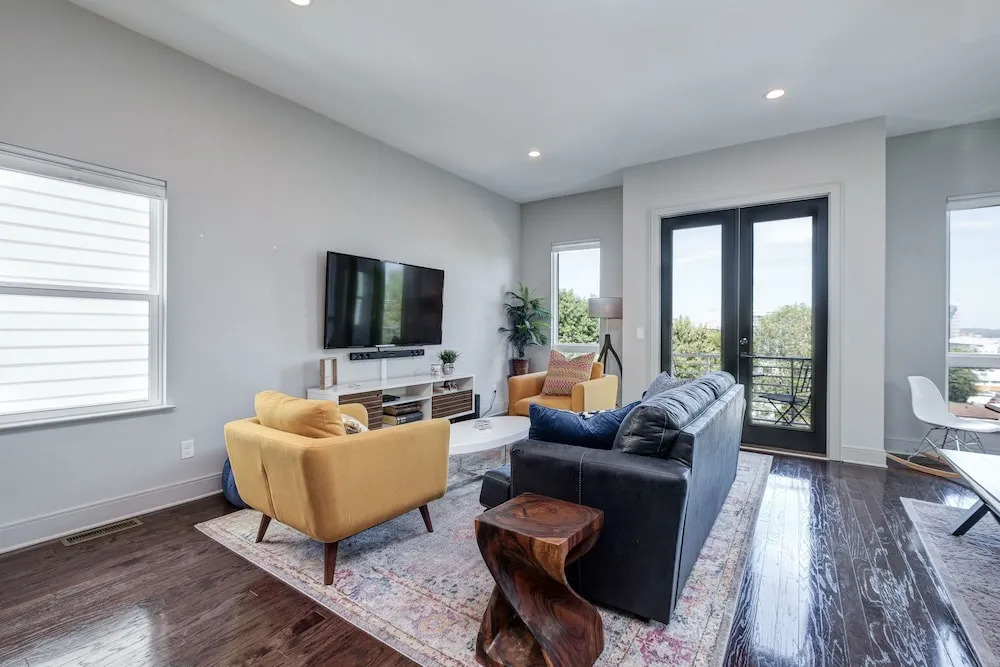 1049 Archer Home 3 Bedrooms 3 Bathrooms Home