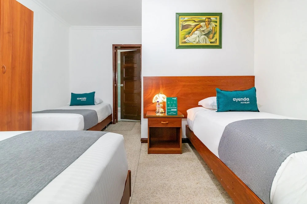 Hotel Americano - Torre Colpatria