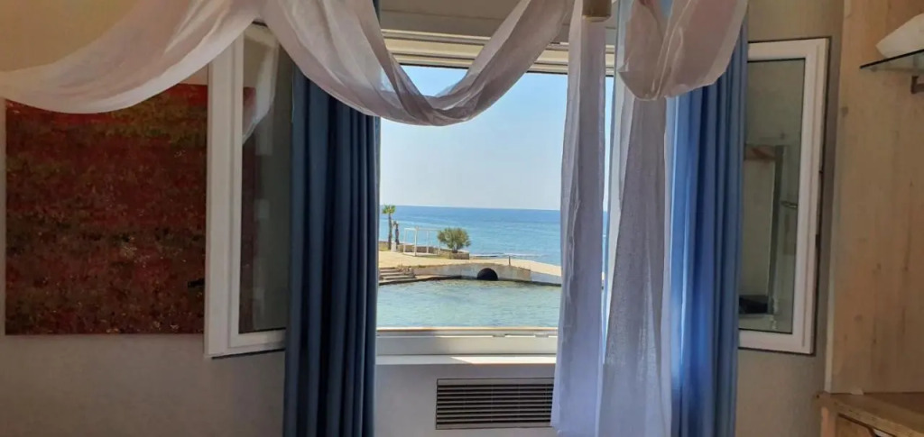 Hotel Lo Scoglio