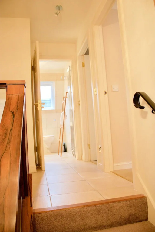 2 Bedroom Flat Accommodates 6 in Heart of Edinburgh