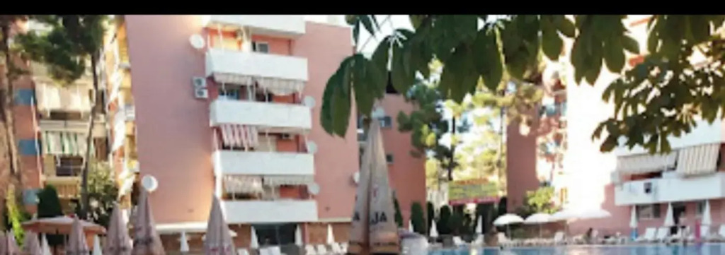 Apartament me qera