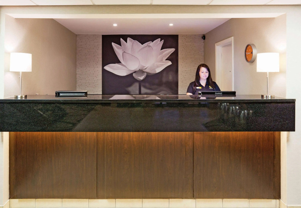 La Quinta Inn by Wyndham Oshkosh