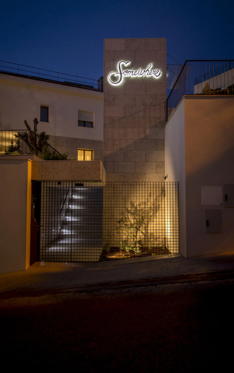 Somewhere - Estoril Guesthouse