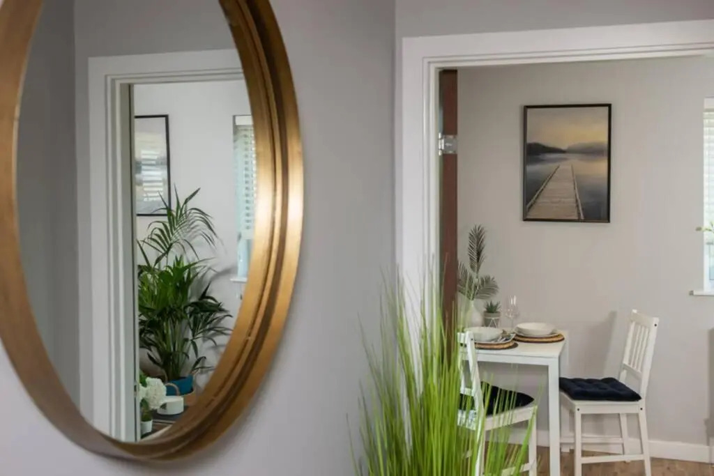 Roseland Apartment 4