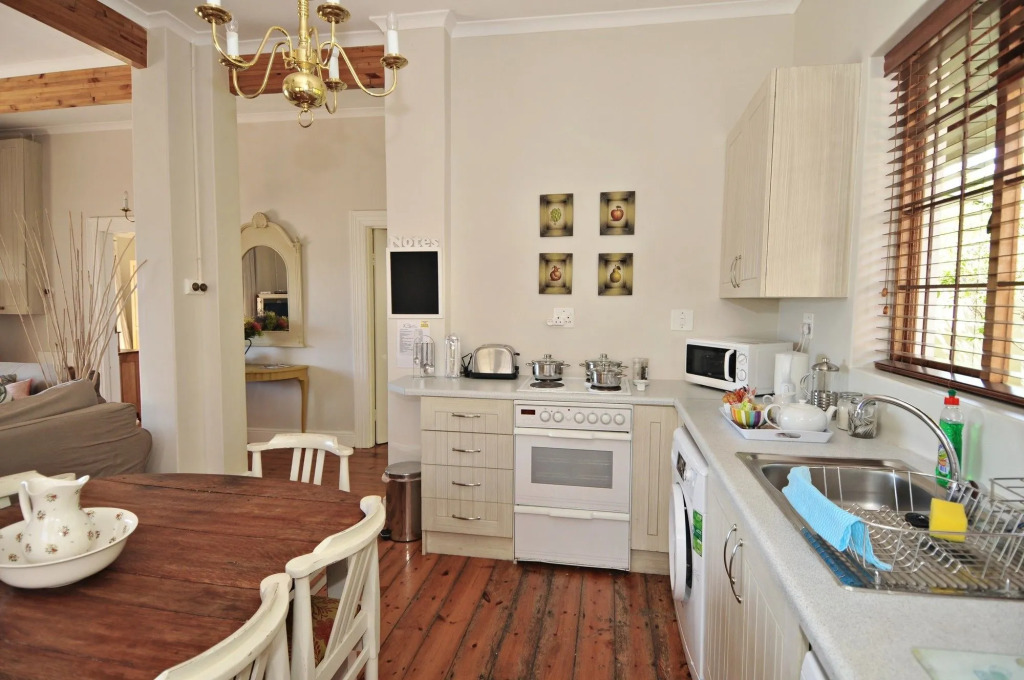 The Grosvenor Guest House & Self Catering
