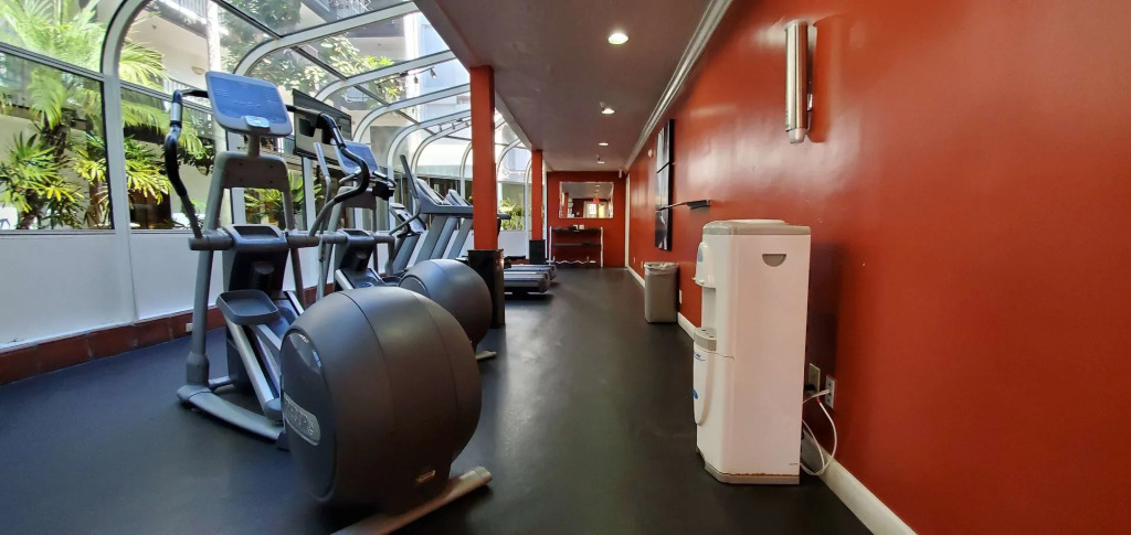 The Buena Park Grand Hotel & Suites