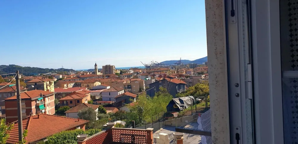 House With 2 Bedrooms in La Spezia, With Enclosed Garden and Wifi - 6 km From the Beach