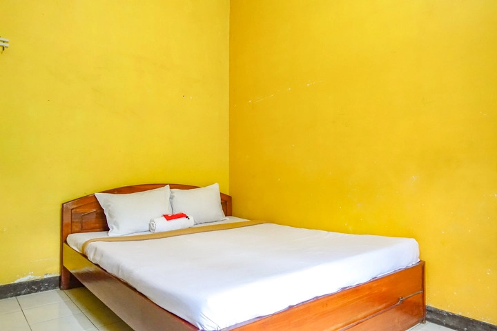 Pondok Sariqu Sunset Road RedPartner