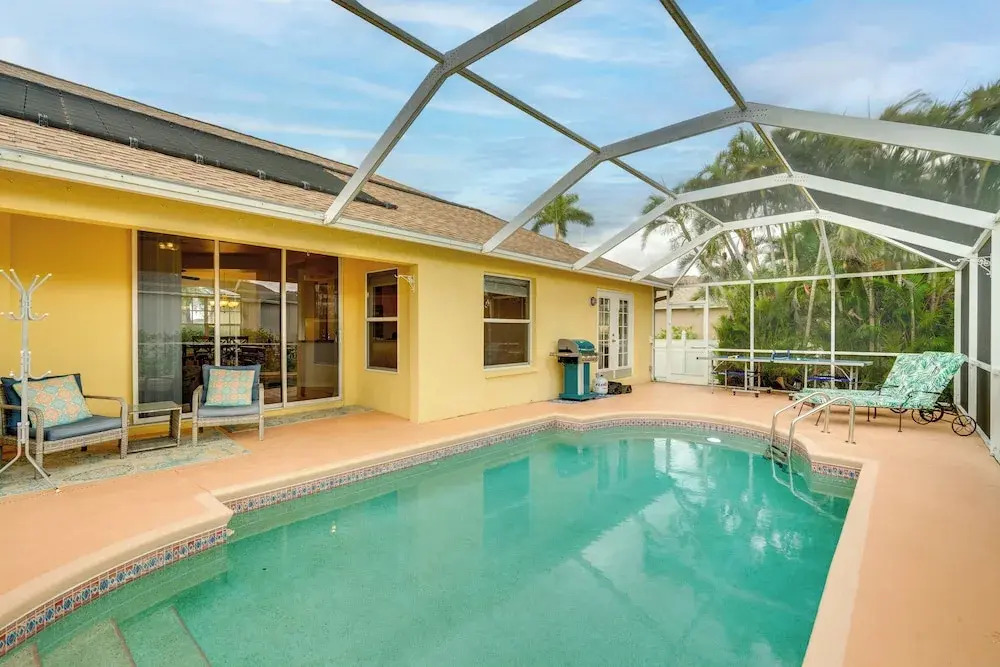 6 Mi to Coast: Cape Coral Family Home