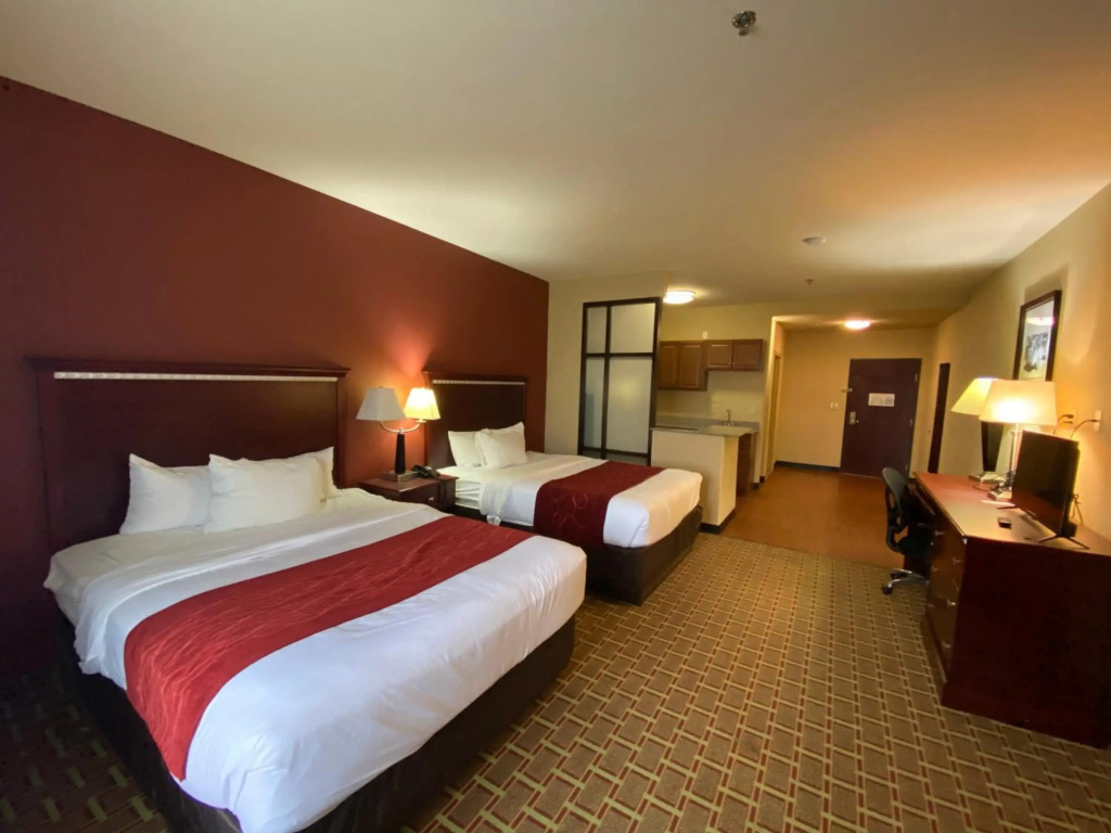 Comfort Suites Lake Worth