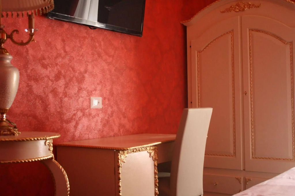 Popes Suites