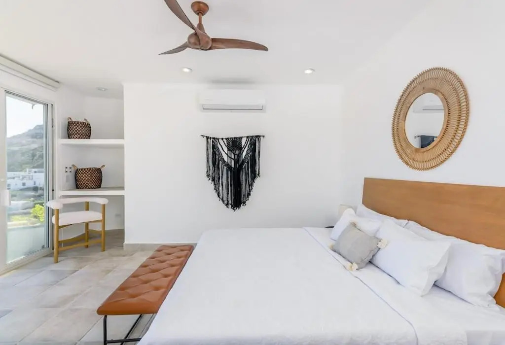 The one and only Pedregal Hollywood House