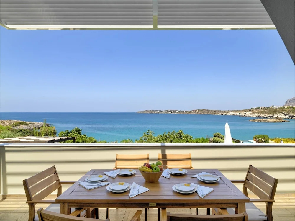 Villa Anemos by Estia