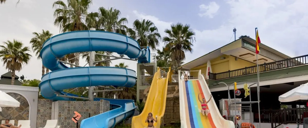 Holiday Garden Resort