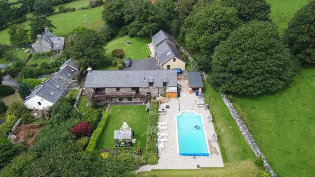 The Old Farmhouse B&B