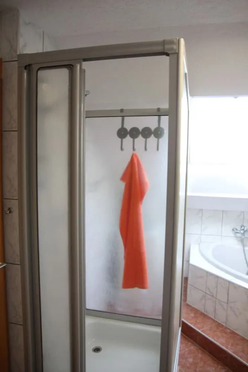 Ferienhaus Landeskrone für 10 Personen mit Sauna, Terrasse, inkl Parkplatz in Dresden