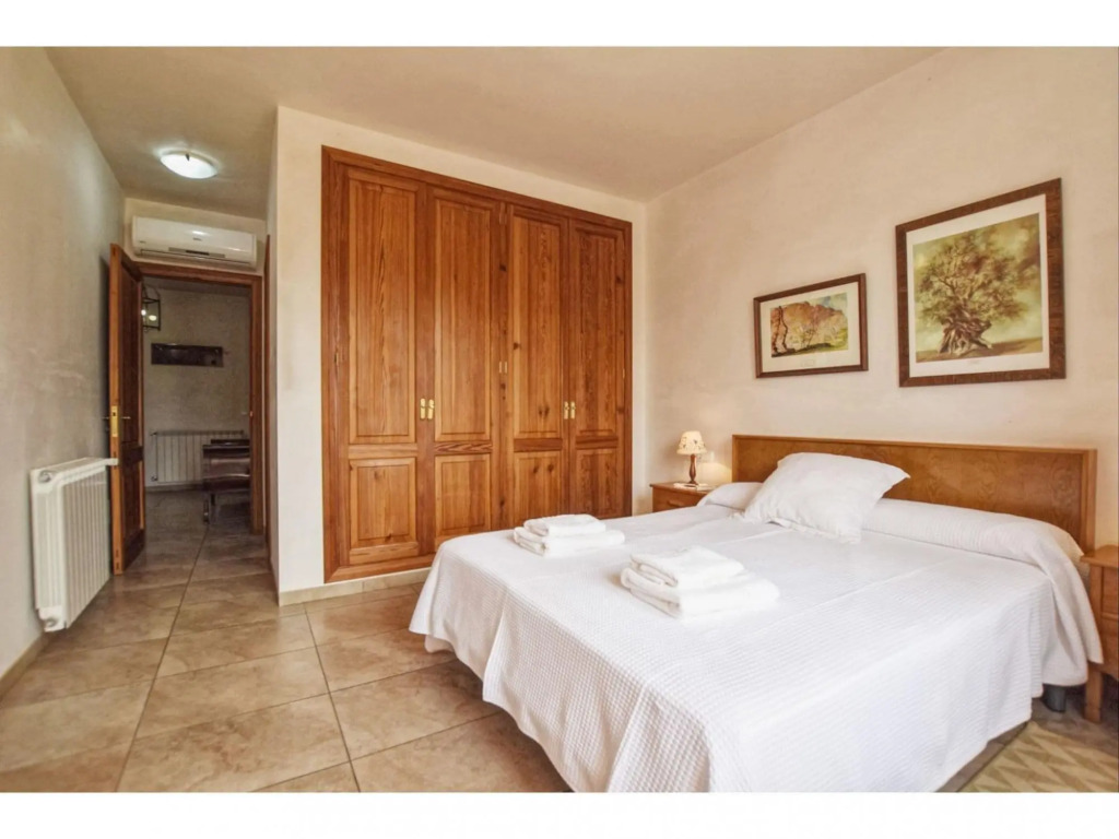 Amazing country house with panoramic views of the Tramuntana mountains